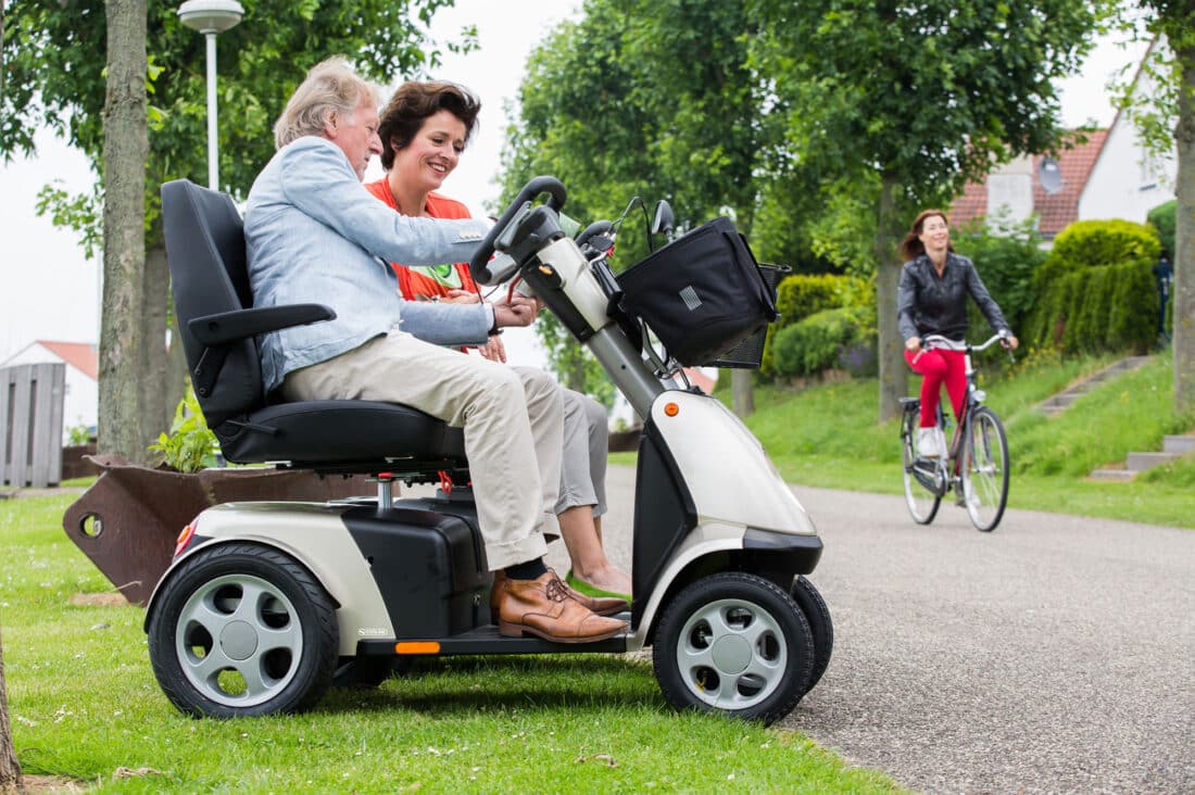 Sterling Trophy 6 4 Wiel Scootmobiel Nieuw