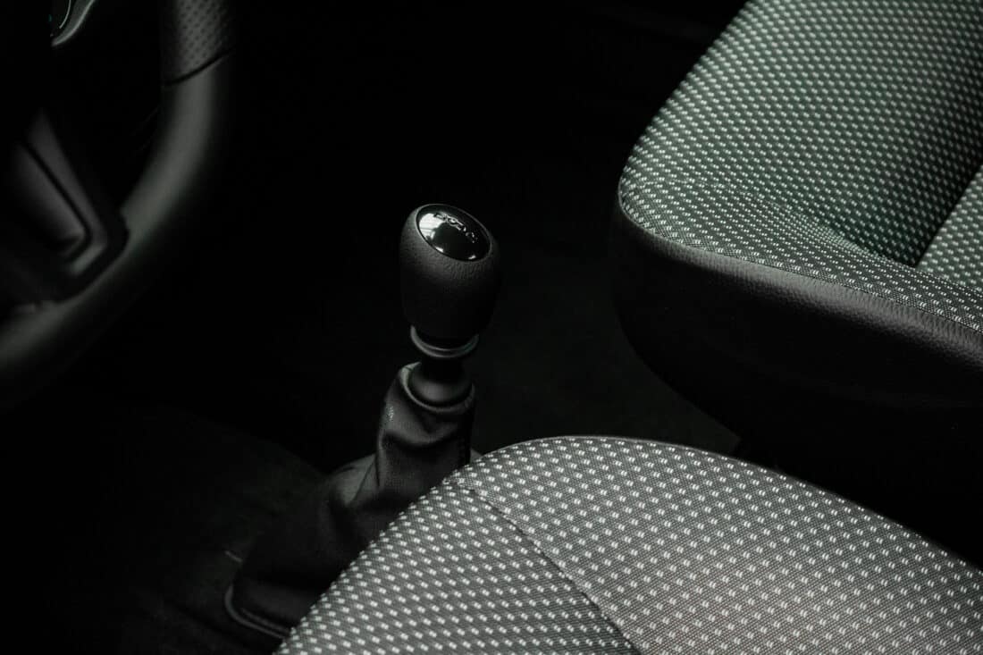 Aixam E Minauto Chic 2026 Brommobiel Elektrisch Nieuw Titianium Dak Rood