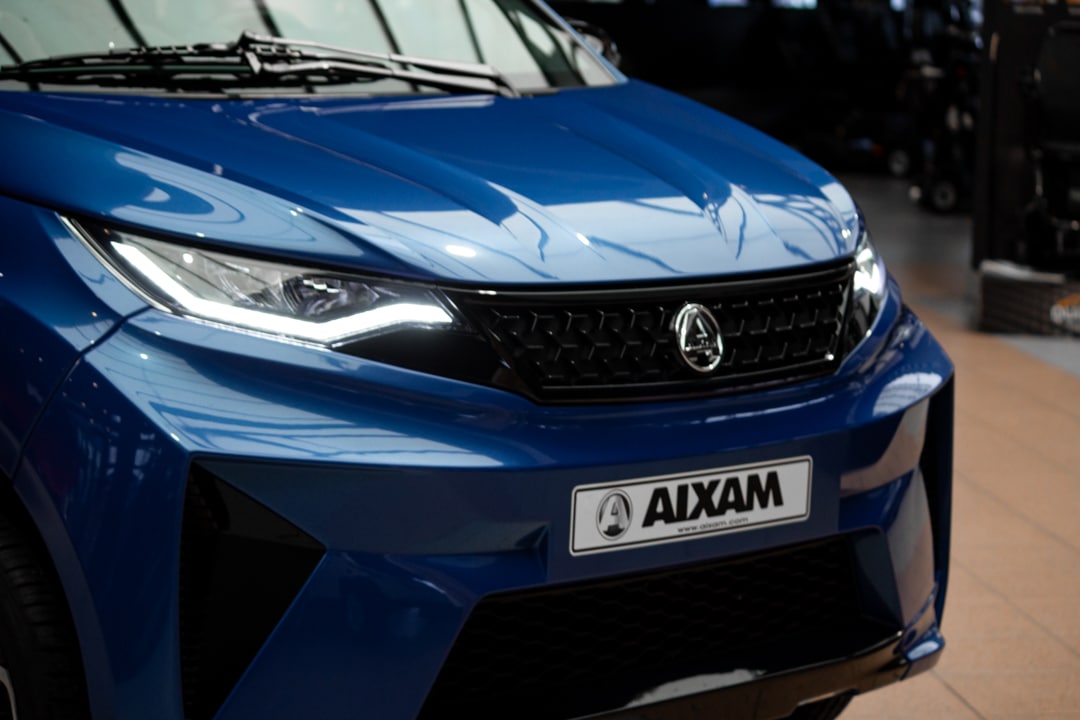 Aixam E Crossover Premium Ambition 2025 Brommobiel Elektrisch Saffierblauw Metallic Aixam E Crossover Premium Ambition 2025 Brommobiel Elektrisch Saffierblauw Metallic