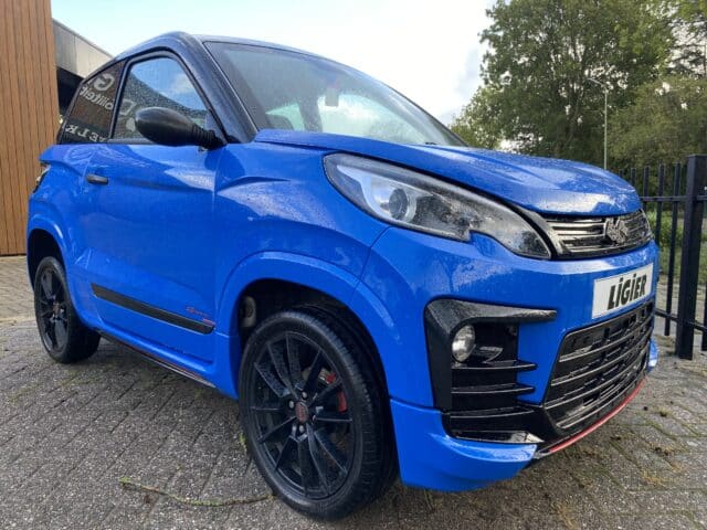 Ligier Js 60 L Ultimate Sun Sport Dci 2023 V1 Brommobiel Occasion Reefblauw Metallic Nieuw Binnen
