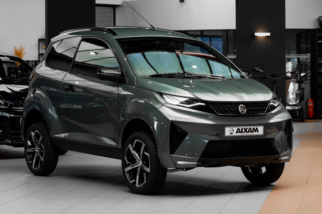 Aixam Crossover Premium Ambition E5 2026 Brommobiel Titaniumgrijs Metallic