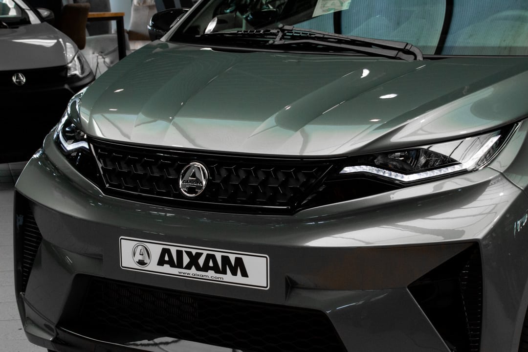 Aixam Crossover Premium Ambition E5 2026 Brommobiel Titaniumgrijs Metallic
