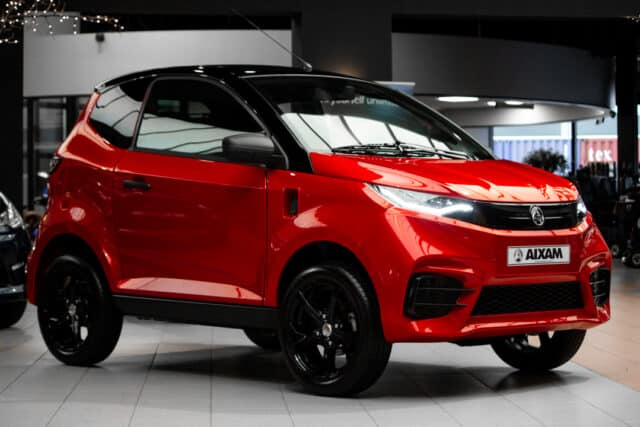 Aixam E City Sport Ambition 2025 Brommobiel Elektrisch Parelmoerrood Metallic