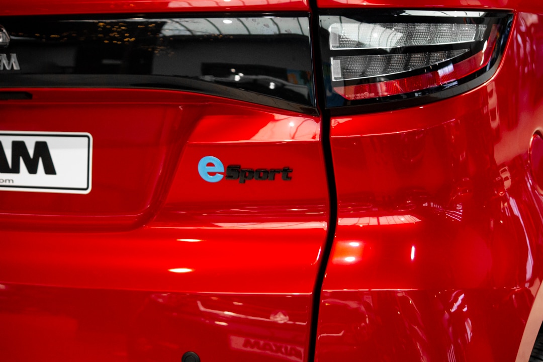 Aixam E City Sport Ambition 2026 Brommobiel Elektrisch Parelmoerrood Metallic