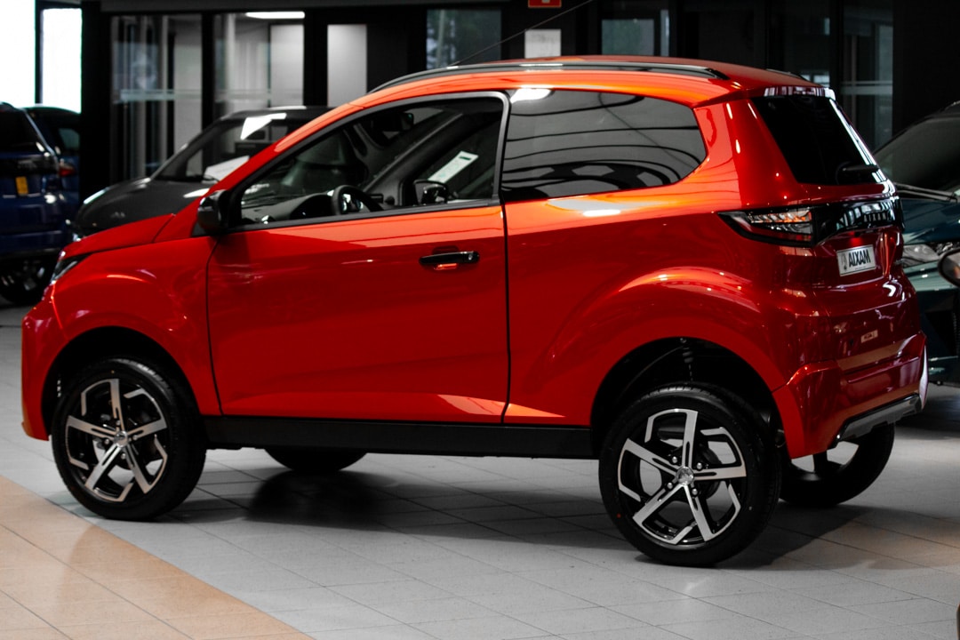 Aixam Crossover Premium Ambition E5 2026 Brommobiel Parelmoerrood Metallic