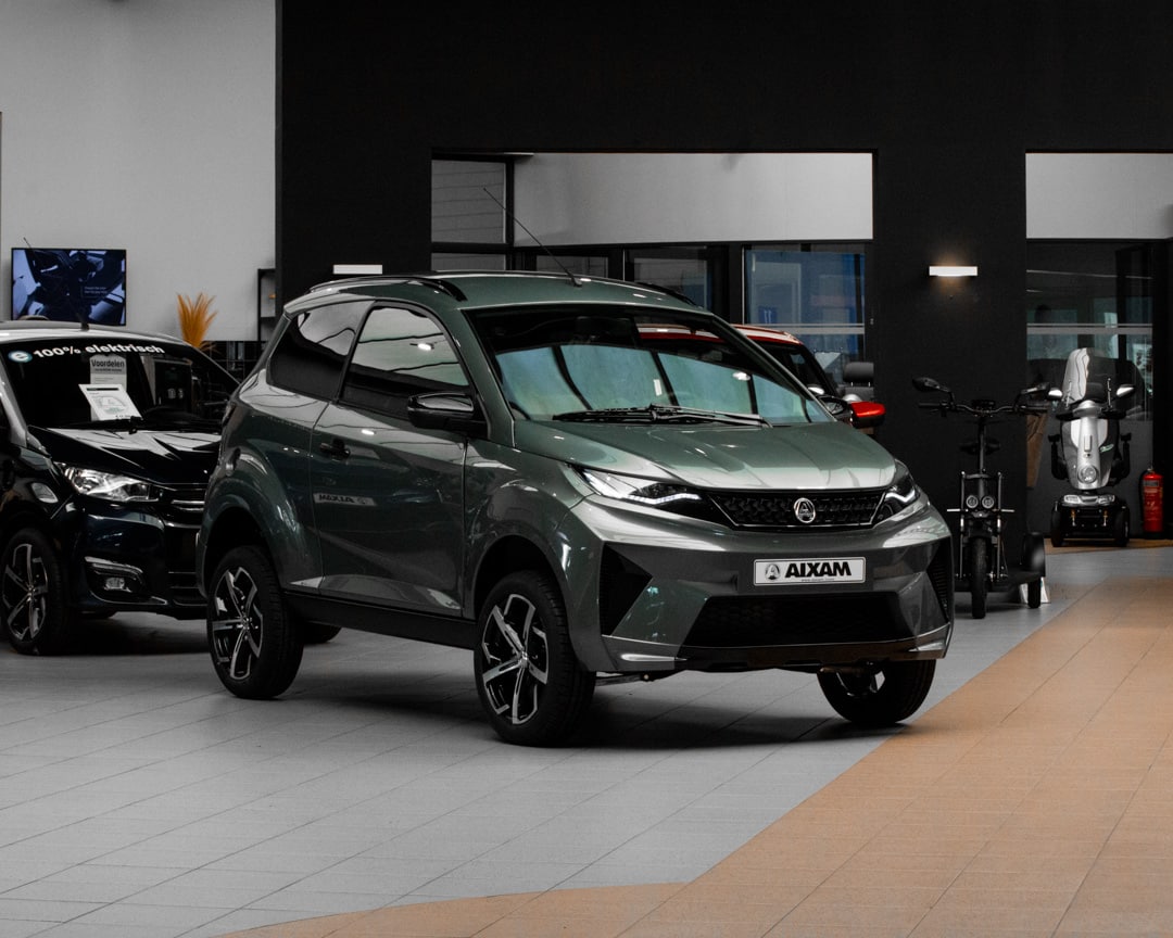 Aixam E Crossover Premium Ambition 2026 Brommobiel Elektrisch Titaniumgrijs Metallic