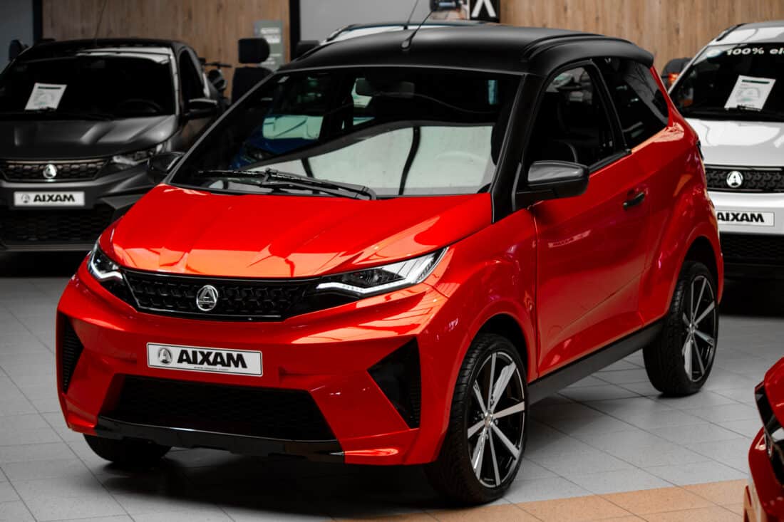 Aixam Crossline Ambition 2023 Brommobiel Occasion Rood Metallic
