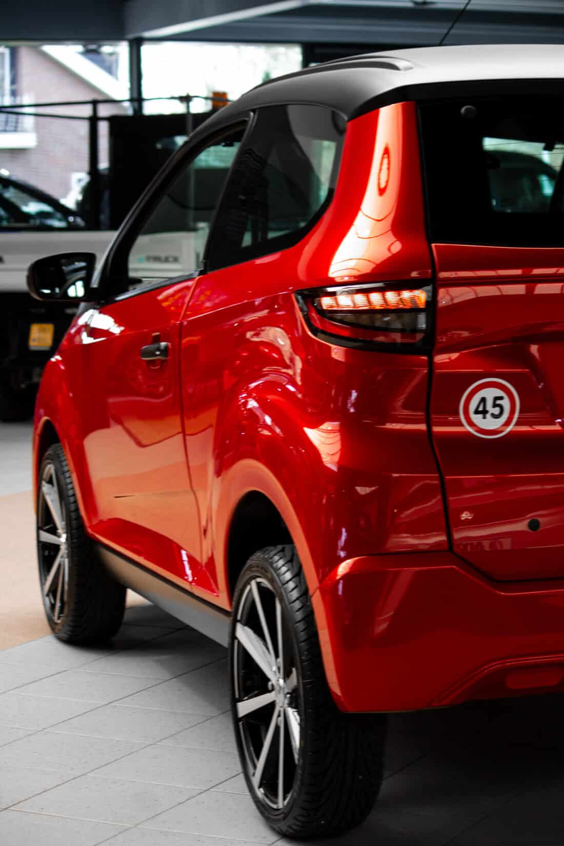 Aixam Crossline Ambition 2023 Brommobiel Occasion Rood Metallic