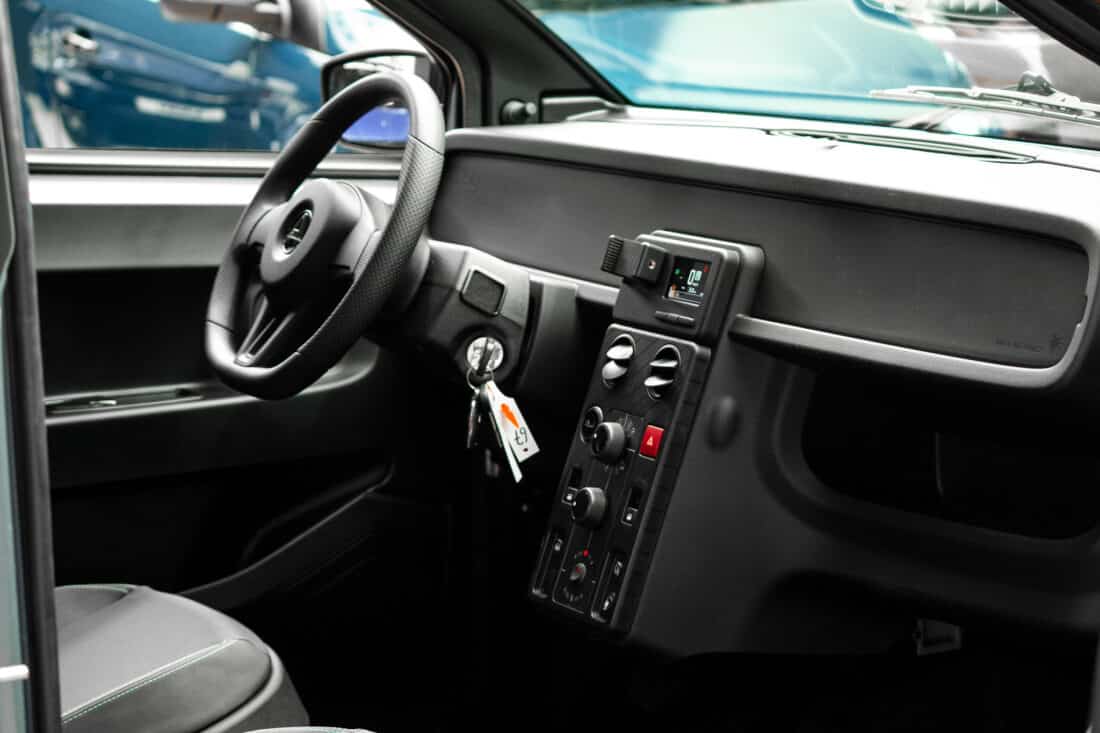 Aixam E Easy Chic 7 5kwh Brommobiel Elektrisch Nieuw Titianiumgrijs Aixam E Easy Chic 7 5kwh Brommobiel Elektrisch Nieuw Titianiumgrijs