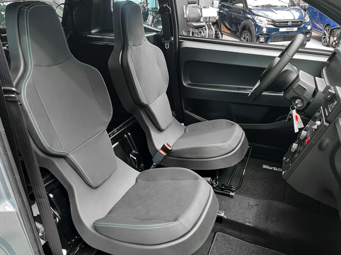 Aixam E Easy Chic 7 5kwh Brommobiel Elektrisch Nieuw Titianiumgrijs Aixam E Easy Chic 7 5kwh Brommobiel Elektrisch Nieuw Titianiumgrijs