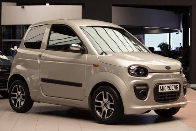 Microcar M Go 6 Dci 2022 Brommobiel Occasion Desert Grey