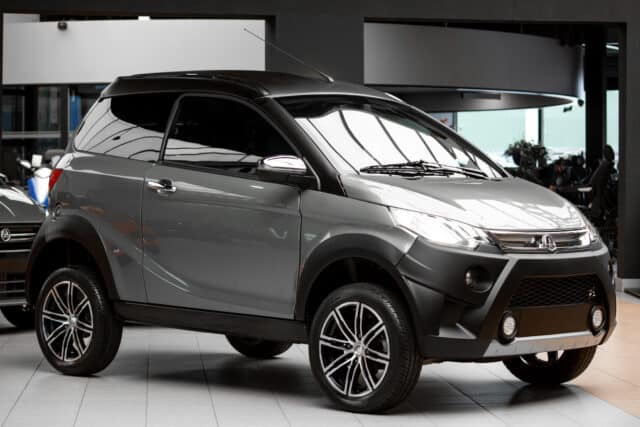 Aixam Crossover Premium Sensatioin 2019 Brommobiel Occasion Titaniumgrijs Metallic